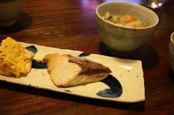 奥様のぶりの塩焼き