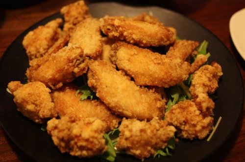 手羽先とむね肉のから揚げ
